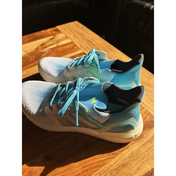 Adidas Ultraboost Primeblue Running Shoes Blue White Men’s Size 12 main image 12